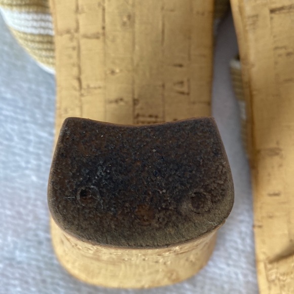 Square Toe, Block Heel, Elastic Strap Slide Sandal - Picture 12 of 15